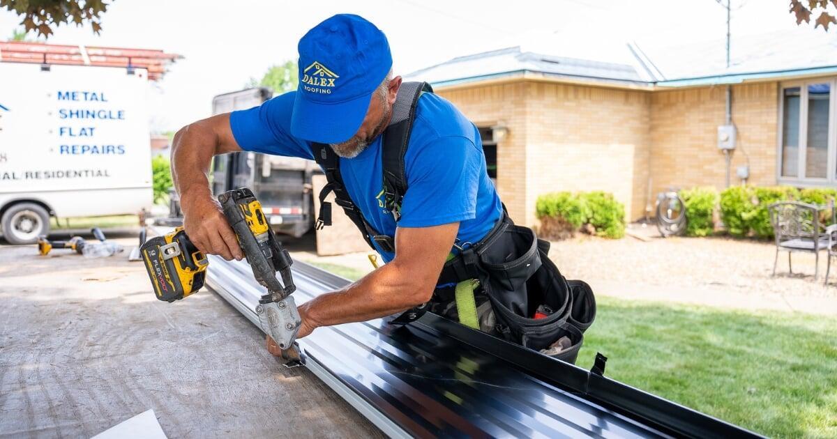 Modern Curb Appeal: Trending Colors for Standing Seam Roofs in 2025